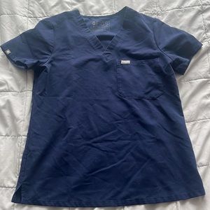 FIGs Catarina One Pocket Scrub Top
